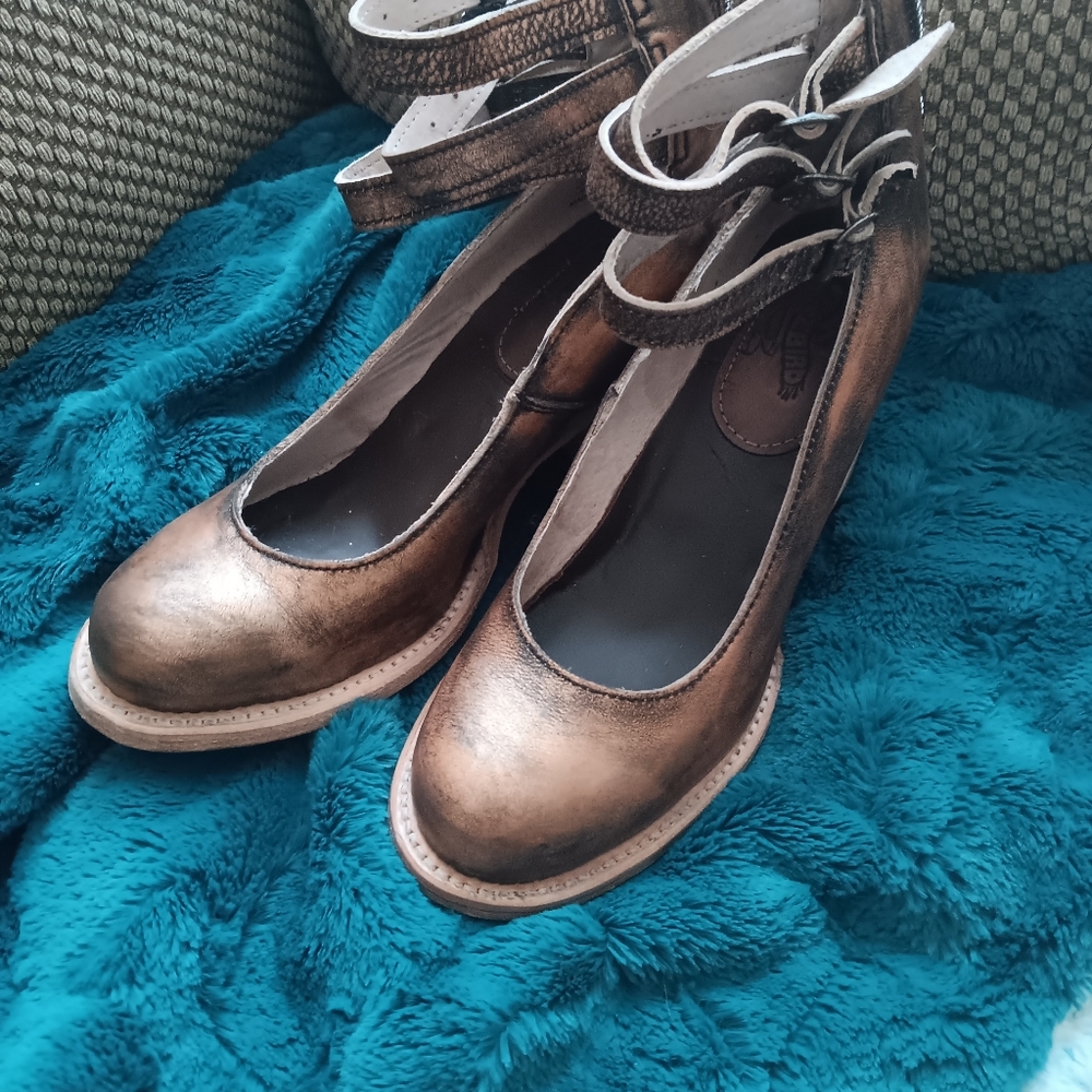 Freebird Randi in Pewter sz 7